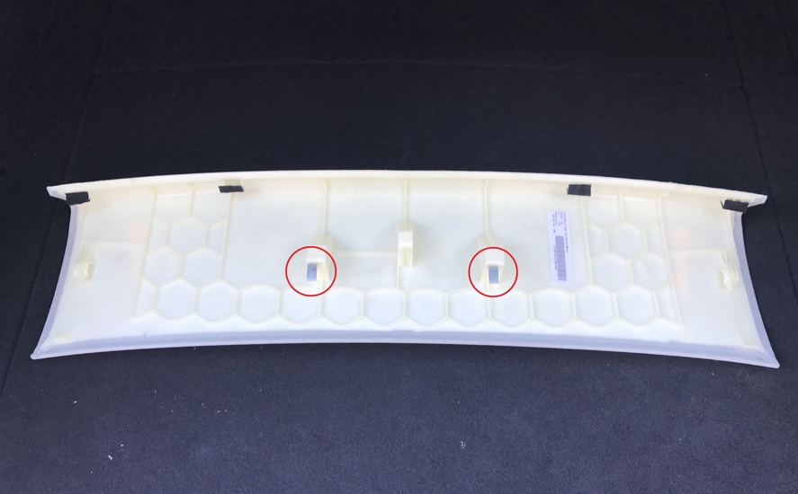 アウディA4アバント リアドライブレコーダー取り付け方法