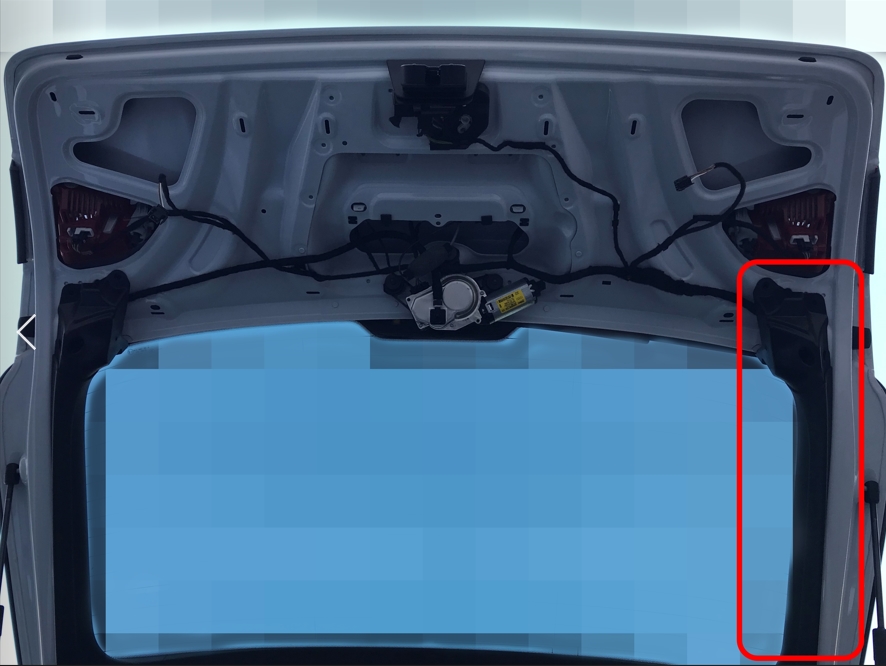 アウディA4アバント リアドライブレコーダー取り付け方法